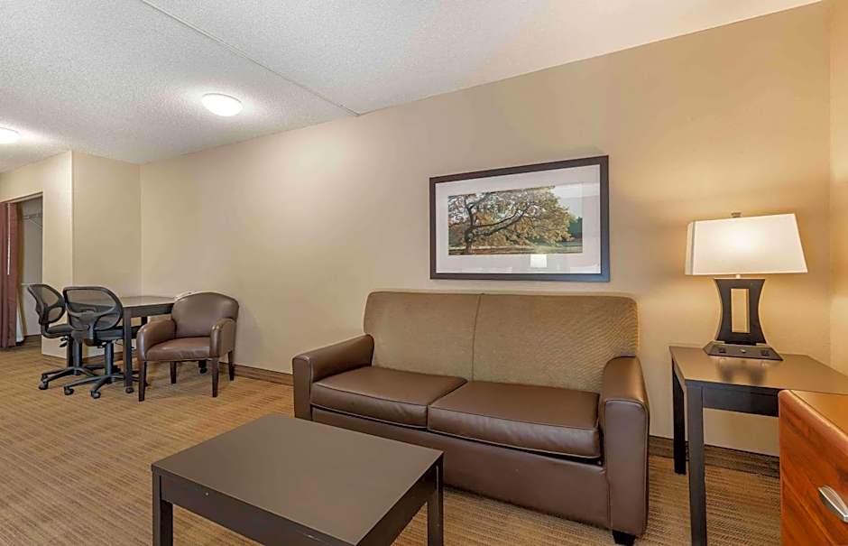 Extended Stay America Suites - Evansville - East