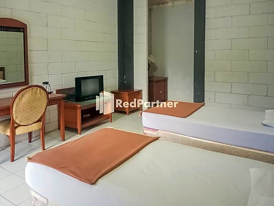 Kampung Resort Pertiwi by Reddoorz – Cisarua, PA