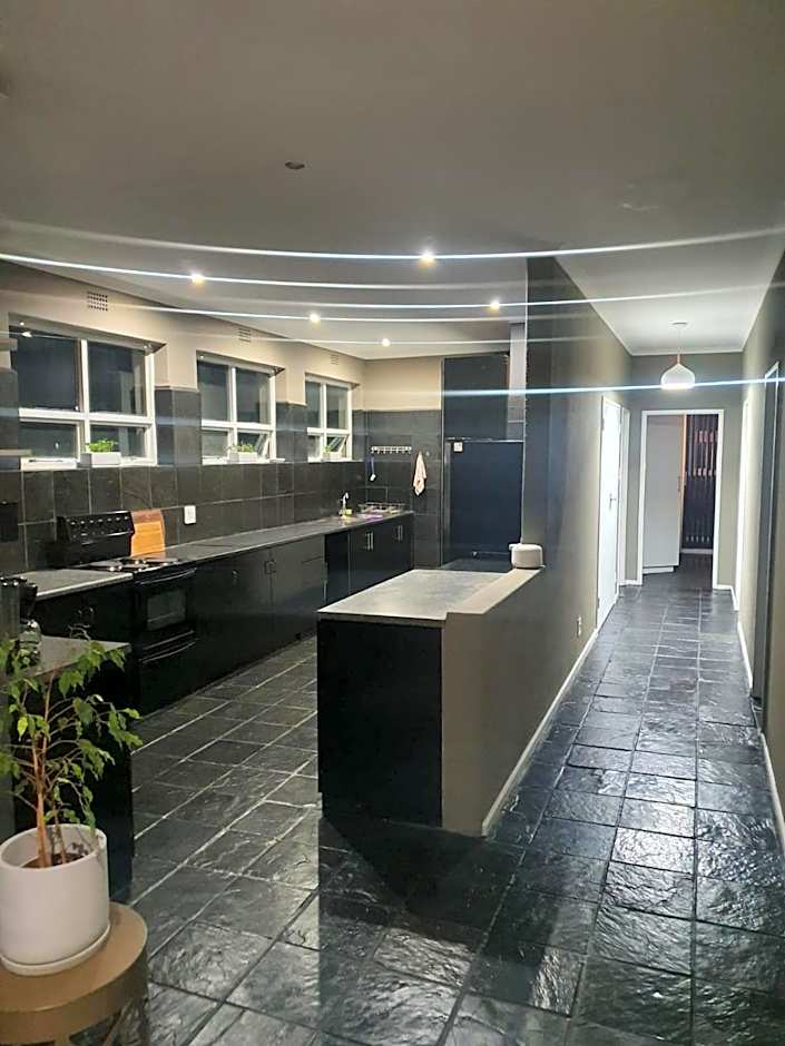 Beachwood Inn Melkbosstrand