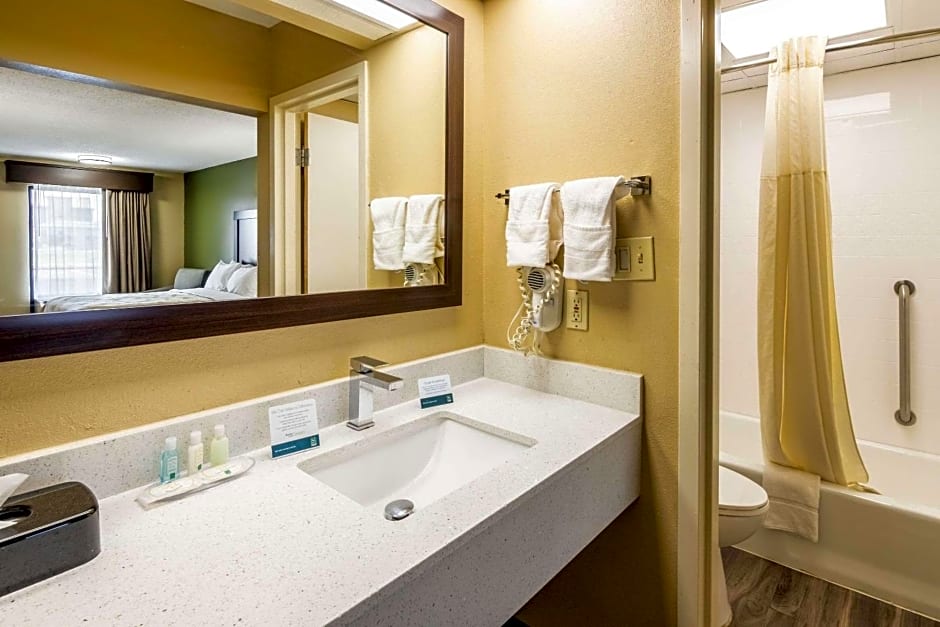 Quality Inn Perry - National Fairgrounds Area