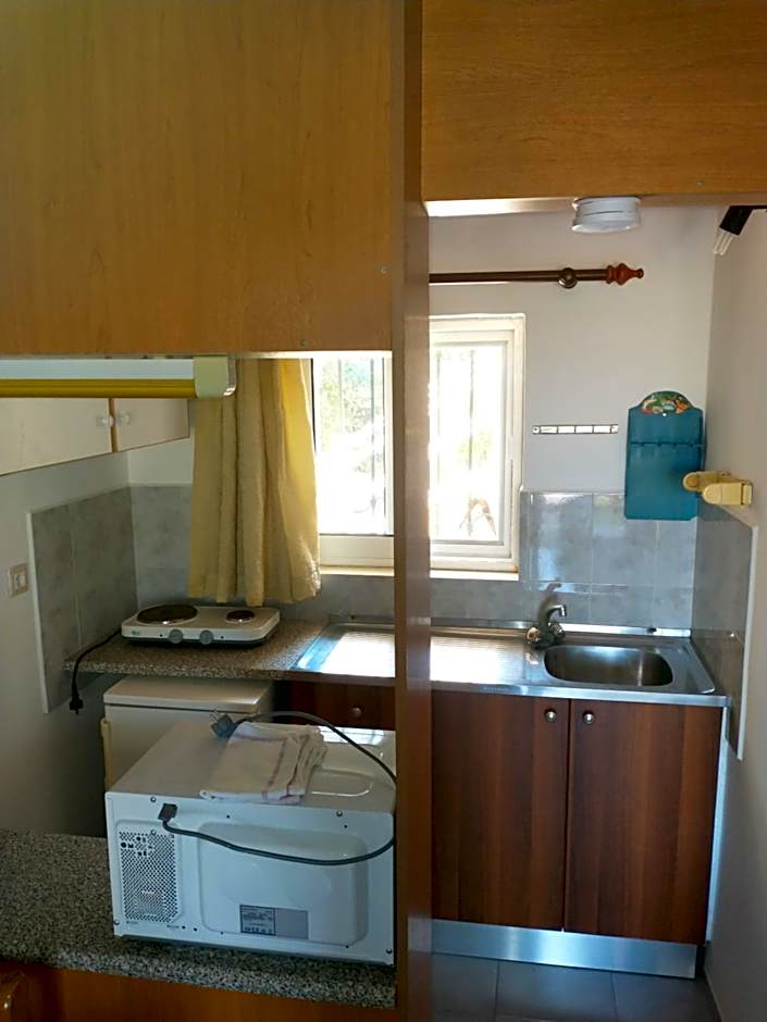 Summer Garden Αpartments & Studios