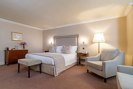Superior Classic Room
