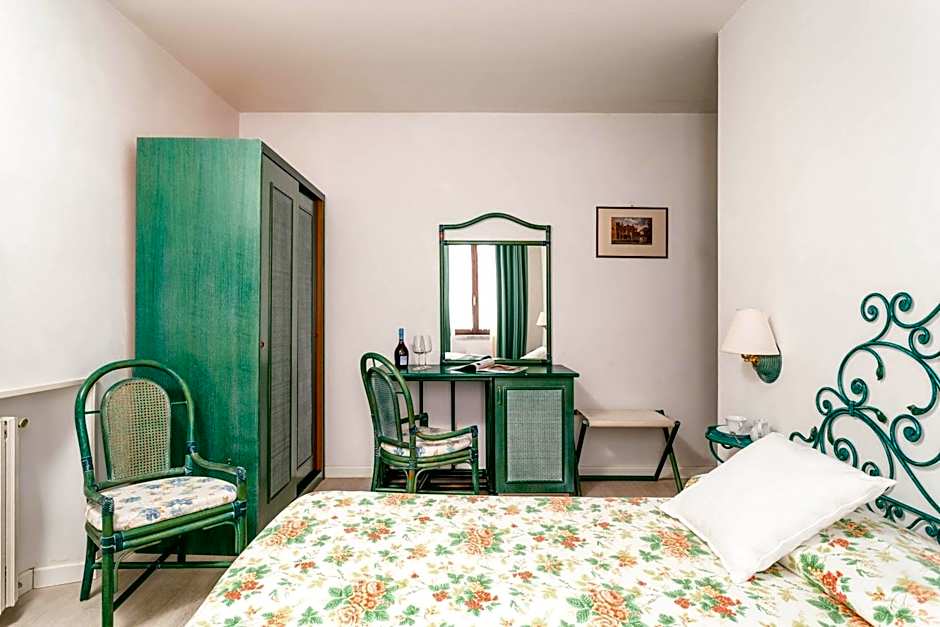 Hotel Sonia
