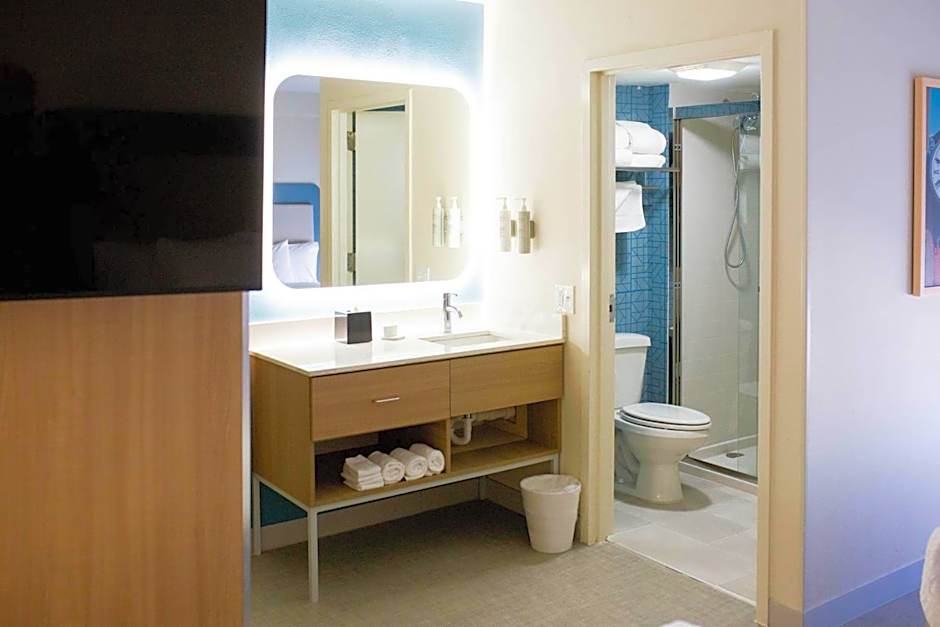 Tulsa South Medical Hotel & Suites