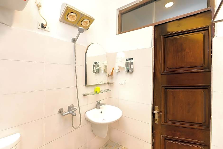 Chikoo Homestay (spot-on)