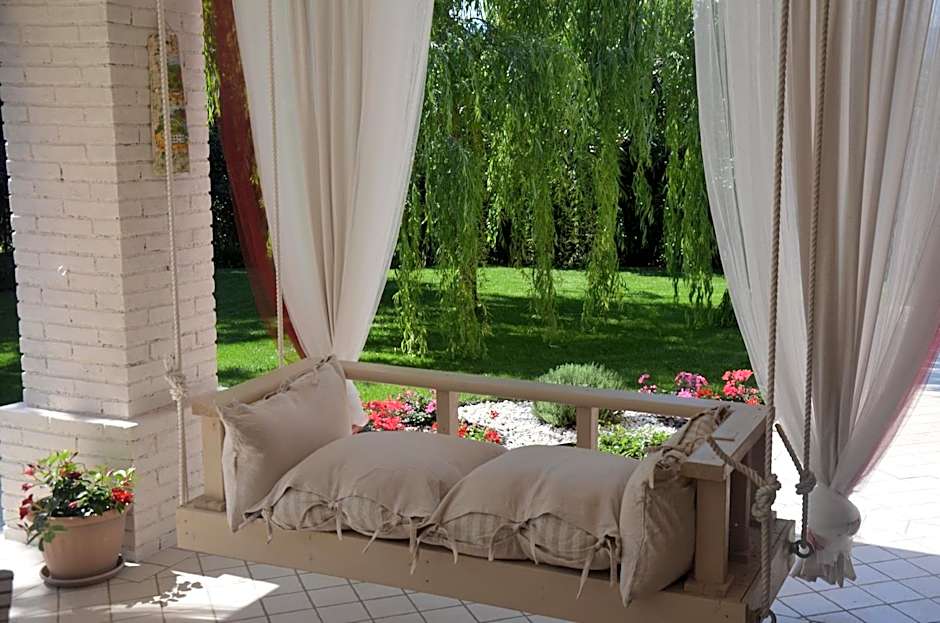 Asso Bed & Breakfast