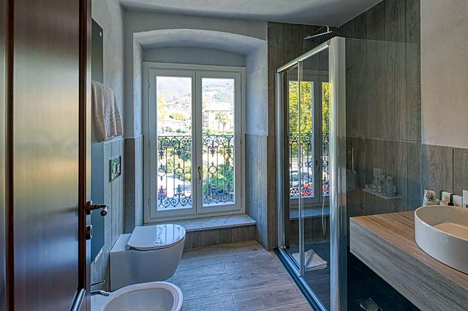 Residence Via Di Francia