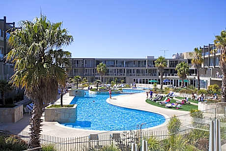 The Beachfront Resort Torquay