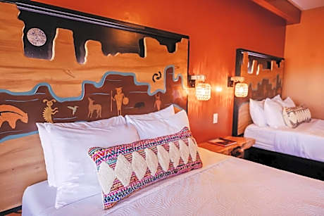 Serene Double Queen Fireplace