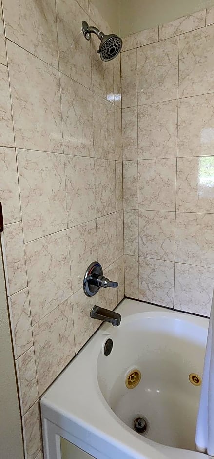 All Towne Suites