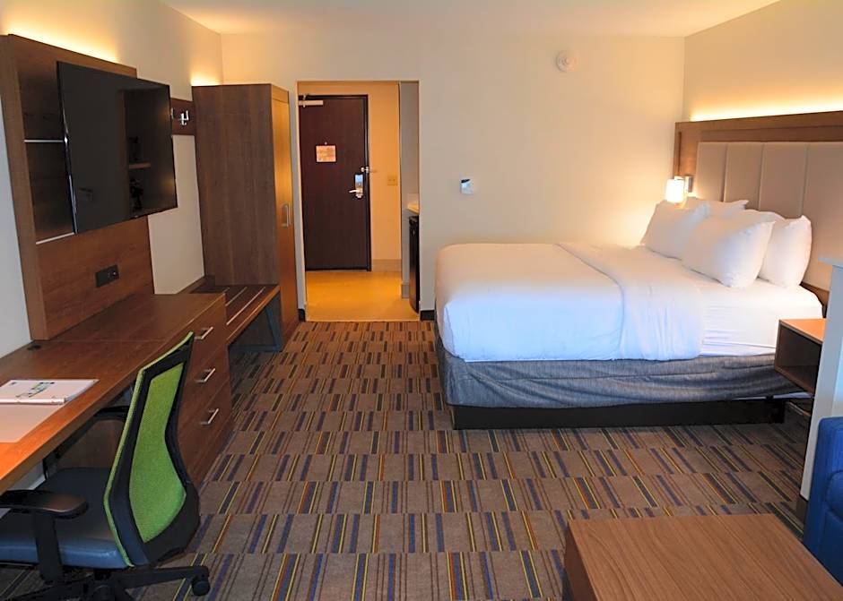 Holiday Inn Express & Suites Pittsburgh - Monroeville By IHG