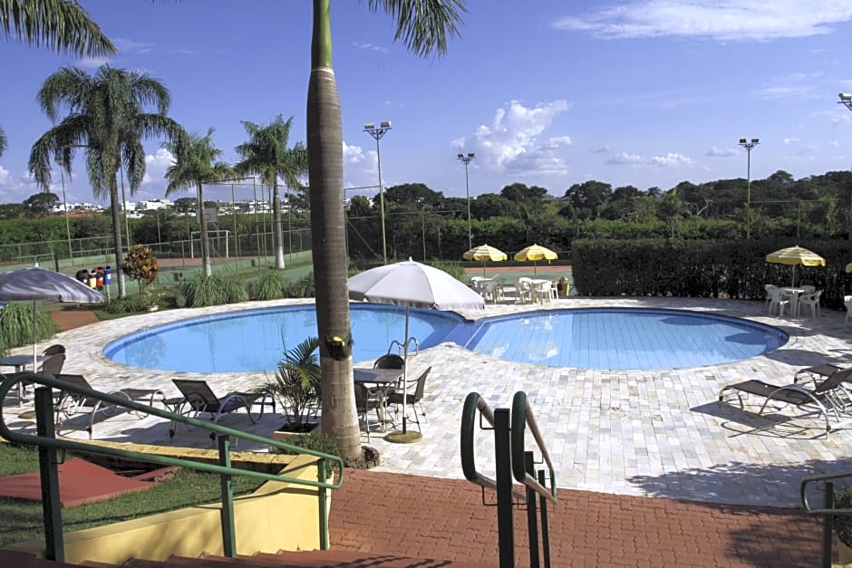 Dan Inn Franca & Convenções