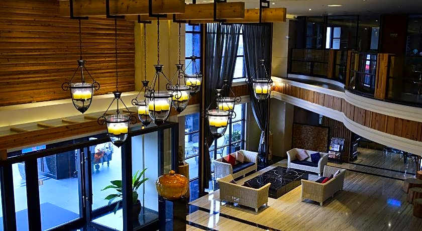 Ali Mountain Oriental Pearl International Hotel