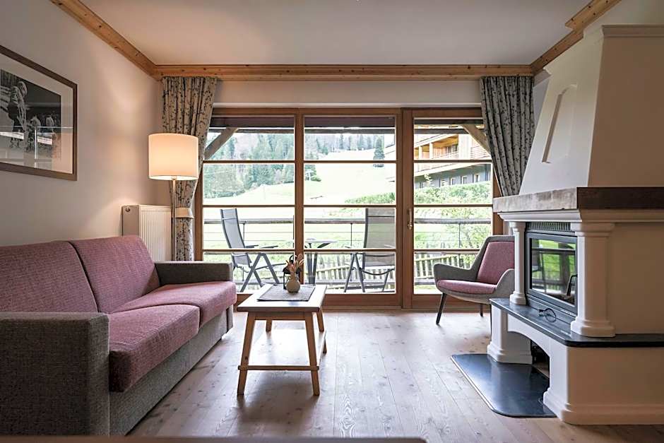 Post Alpina - Family Chalets Dolomites