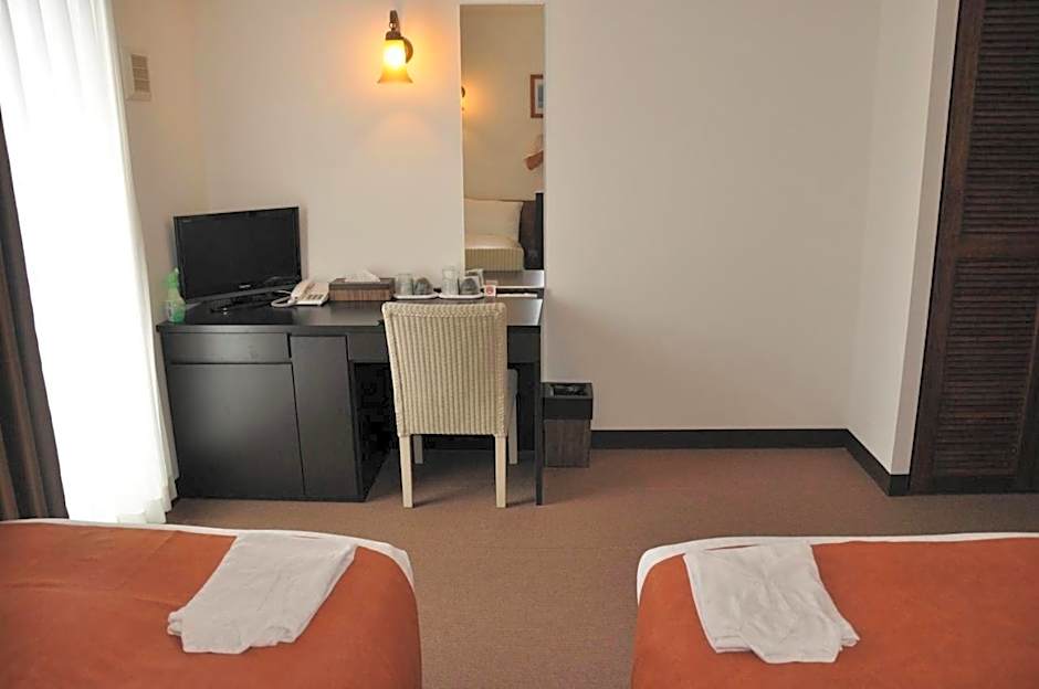 HOTEL NOAH