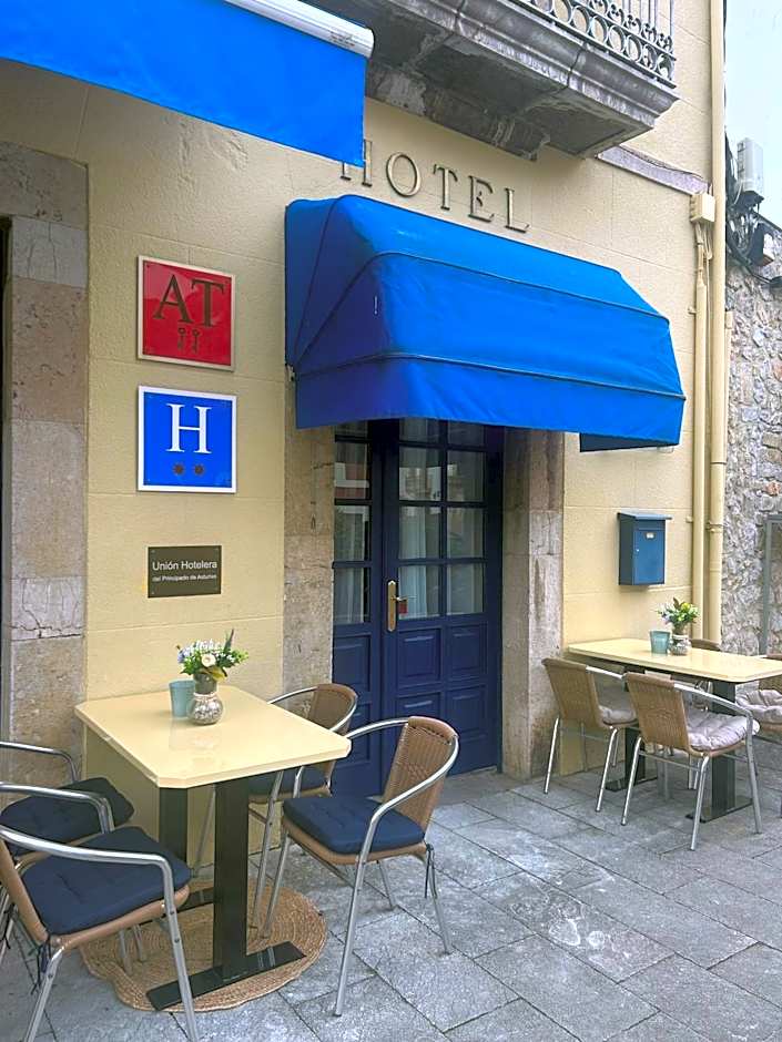 Hotel Cuevas Del Mar