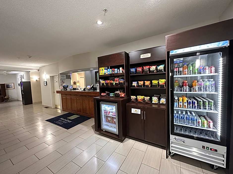 MainStay Suites Madison Airport