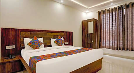 OYO 818568 Hotel Oriental