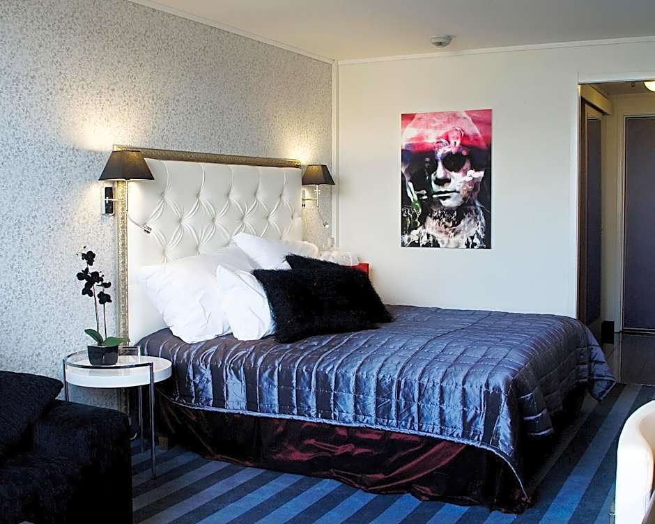 Home Hotel Grand Olav