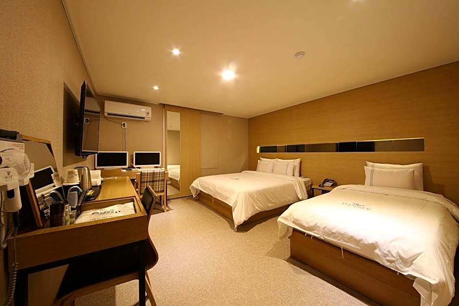 Winner Hotel