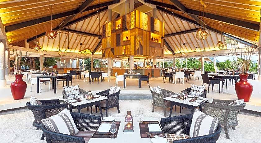 NH Collection Maldives Havodda Resort