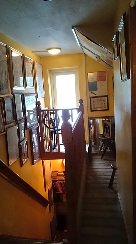 Shiralee Bed & Breakfast