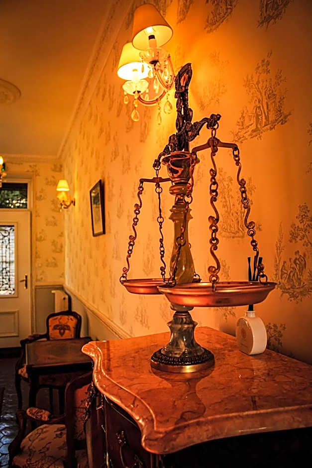 Hotel La Villa Fleurie