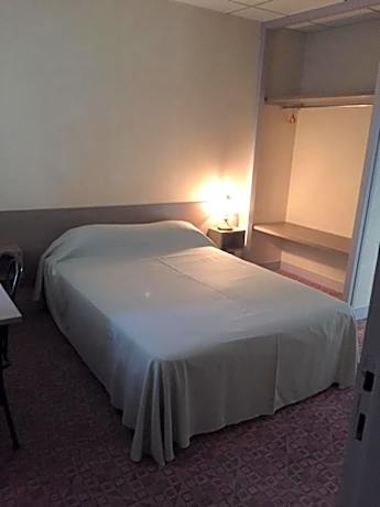 Hôtel De La Mare -restaurant pour les clients sur réservation