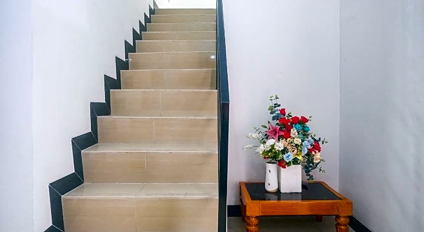 RedDoorz near Majapahit Semarang