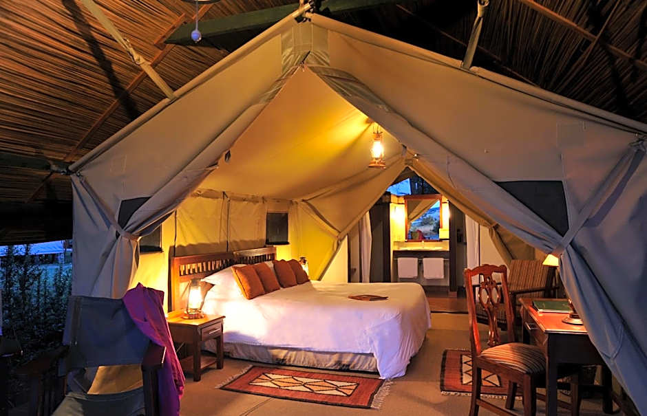 Sweetwaters Serena Camp