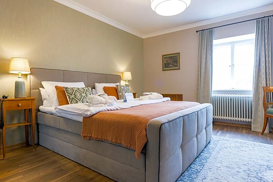 Der Schlosswirt zu Anif - Biedermeierhotel und Restaurant