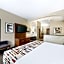 Best Western Alamo Suites