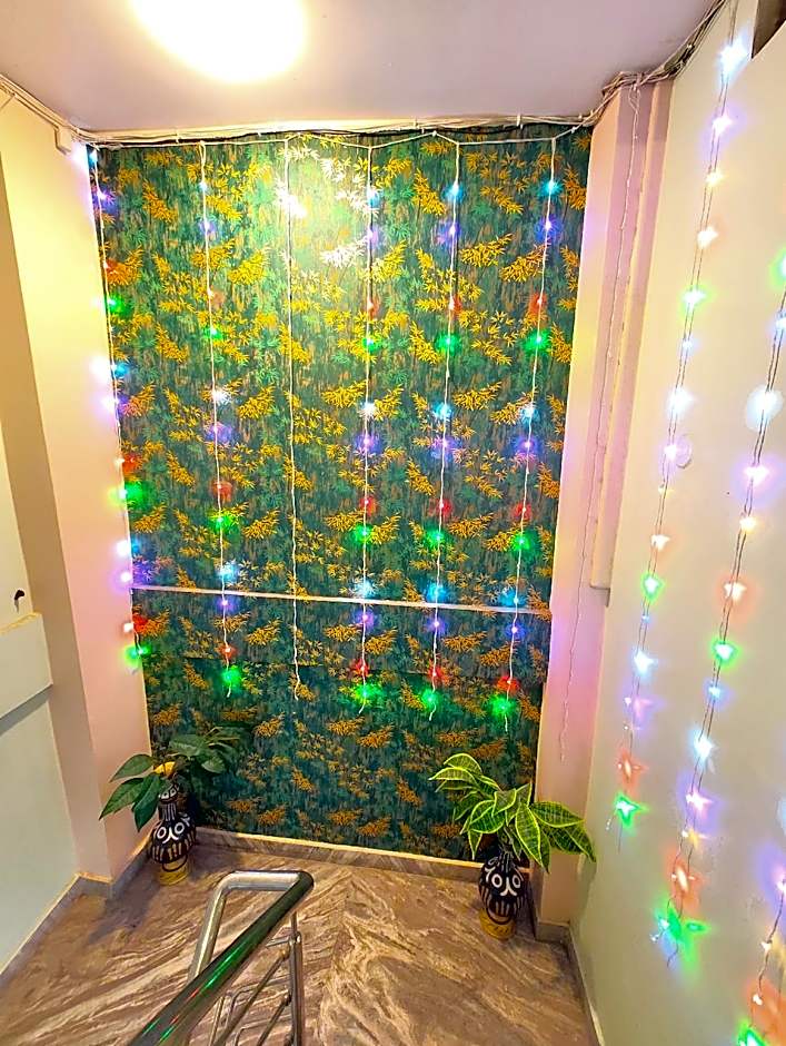 Goroomgo Akay guest house Varanasi 3km from Kashi Vishwanath Temple