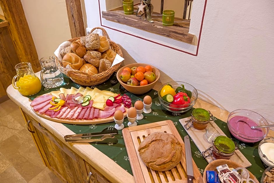 Gaestehaus Hoelzl – Itter, MO