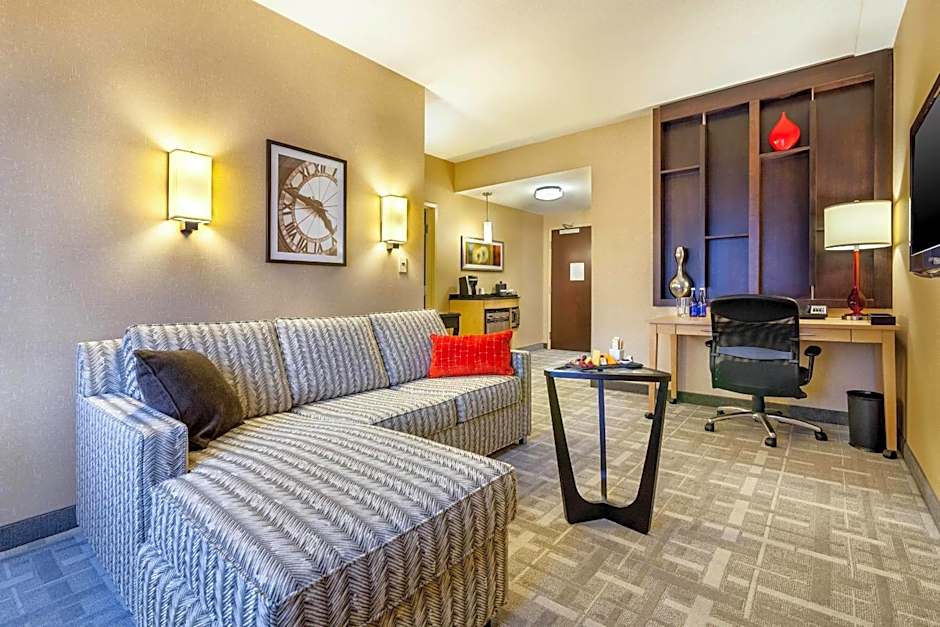 Cambria Hotel Pittsburgh - Downtown