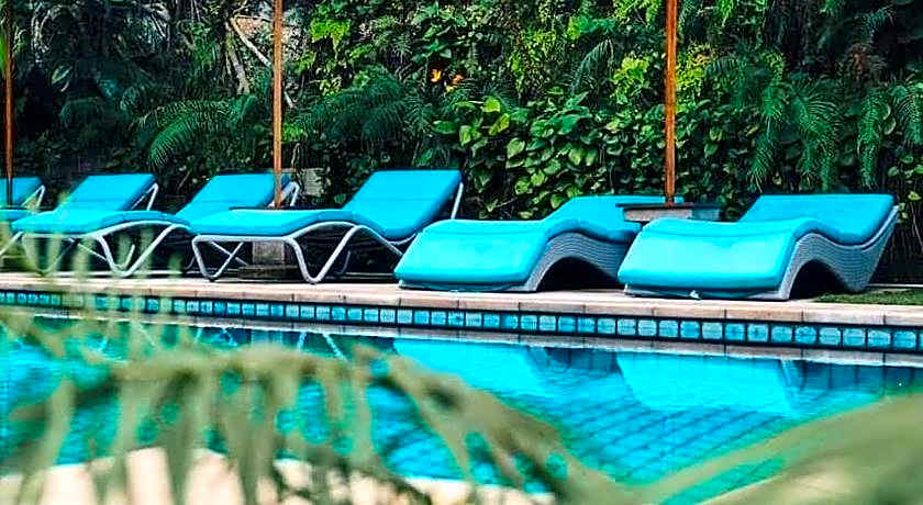 JavaCove Beach Hotel