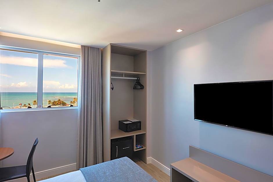 Flix Hotel