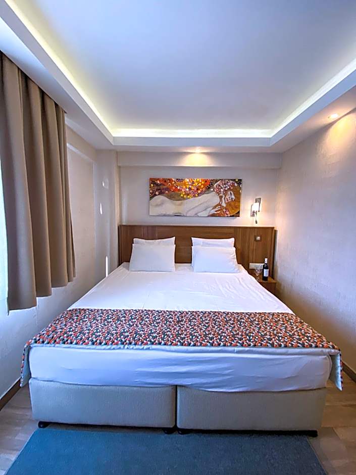 BGuest Hotel & Residence