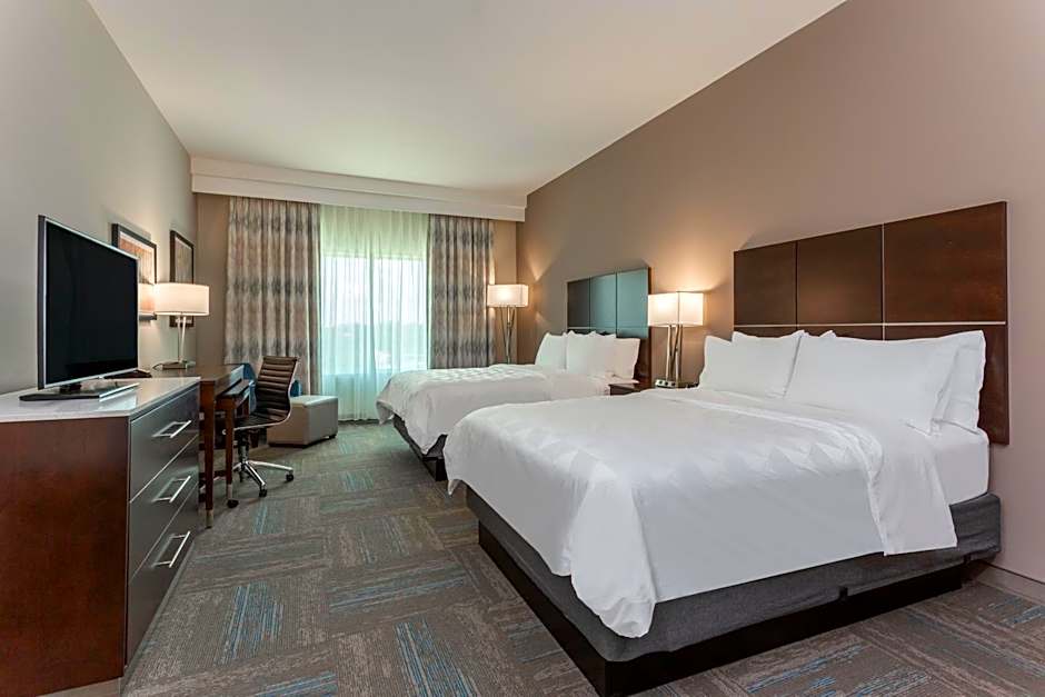 Holiday Inn Hotel and Suites Jefferson City By IHG