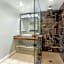 The Gin Hotel, Ascend Hotel Collection