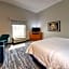 Hampton Inn Wilmington-University Area/Smith Creek Station