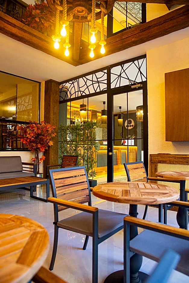 Emirtimes Hotel Kadıköy