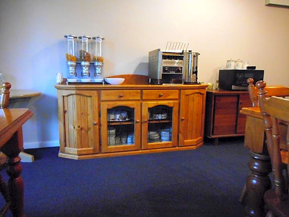 Acacia Rose Motor Inn