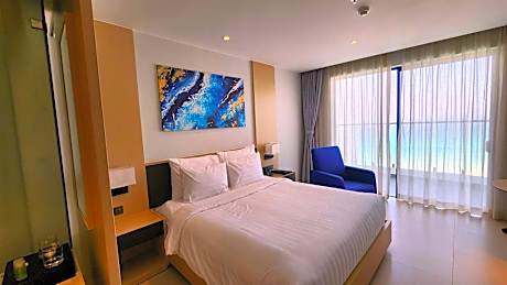 Deluxe Double Sea View