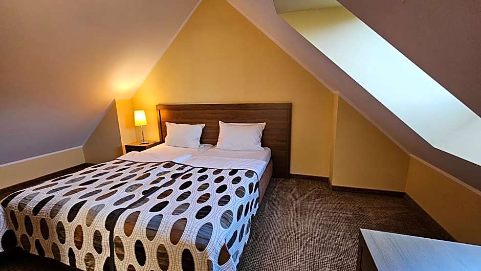 Pensjonat Crosna SPA