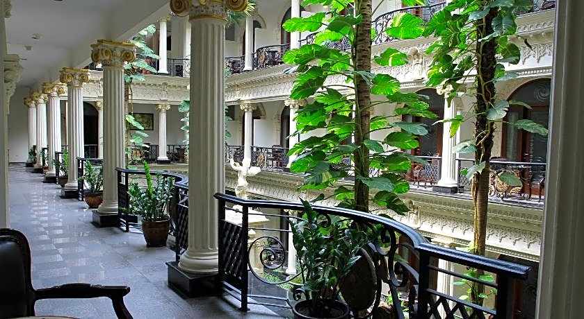 The Grand Palace Hotel Malang