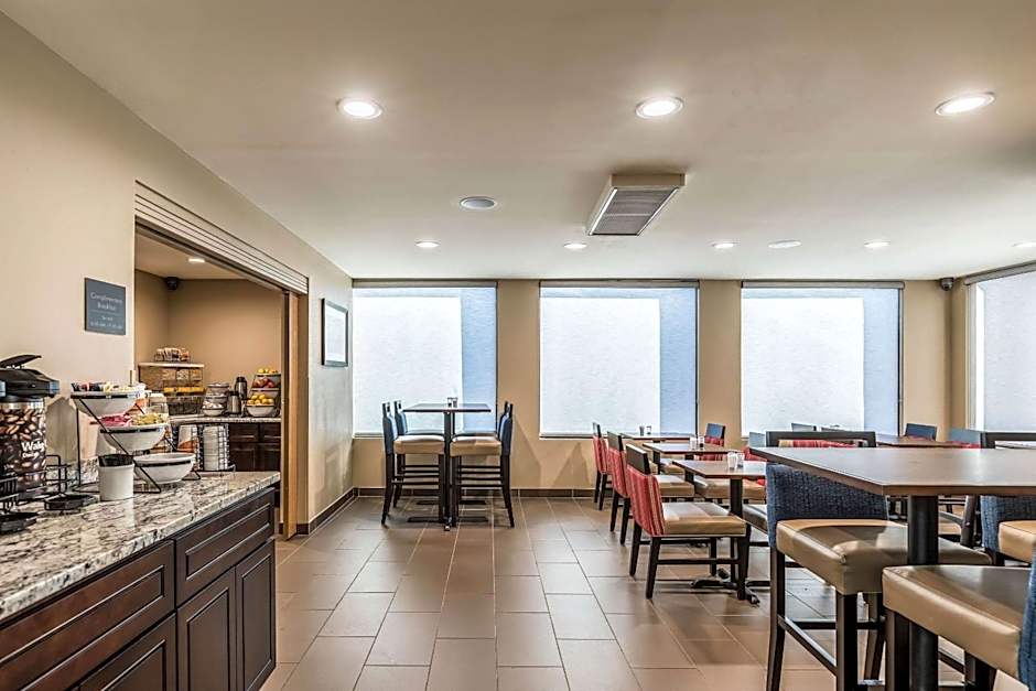 Comfort Inn Downtown