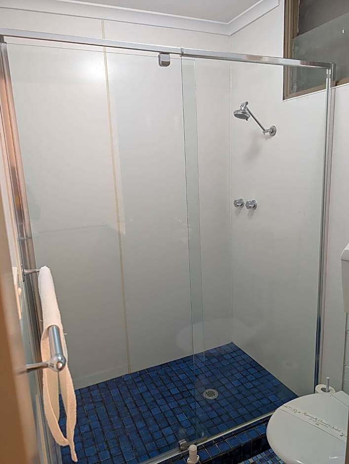 Morwell Parkside Motel