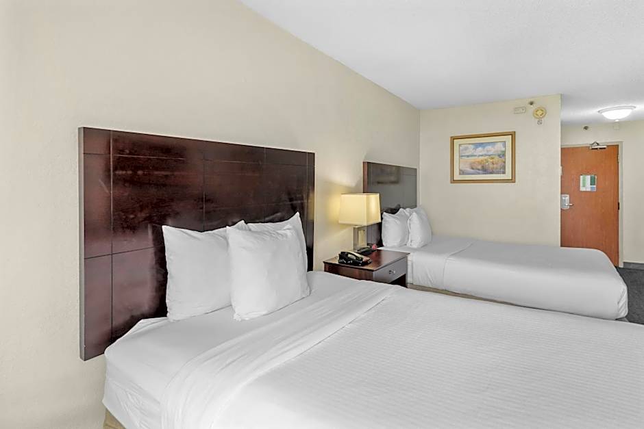 88 Palms Hotel & Event Center