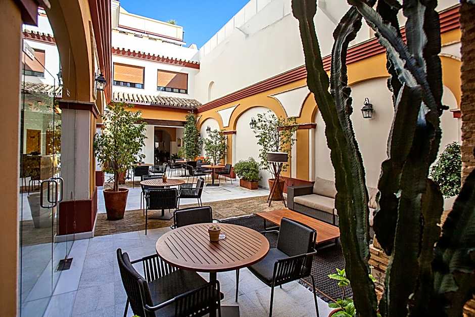 Photo 1 of 31 of Hotel Barrameda